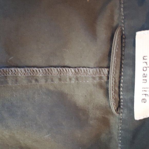 Army Camouflage Vest - Picture 10 of 10